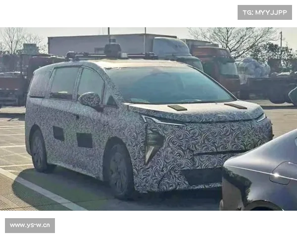 全新别克GL8陆尊预告图 采用真龙插混Pro支持5C超充